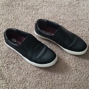 Dr. Scholls//Black slip on sneakers